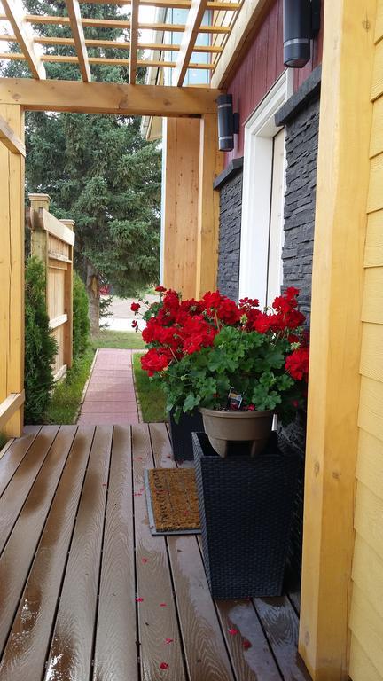 Eileen'S Bed & Breakfast/Guest House Hay River Eksteriør bilde
